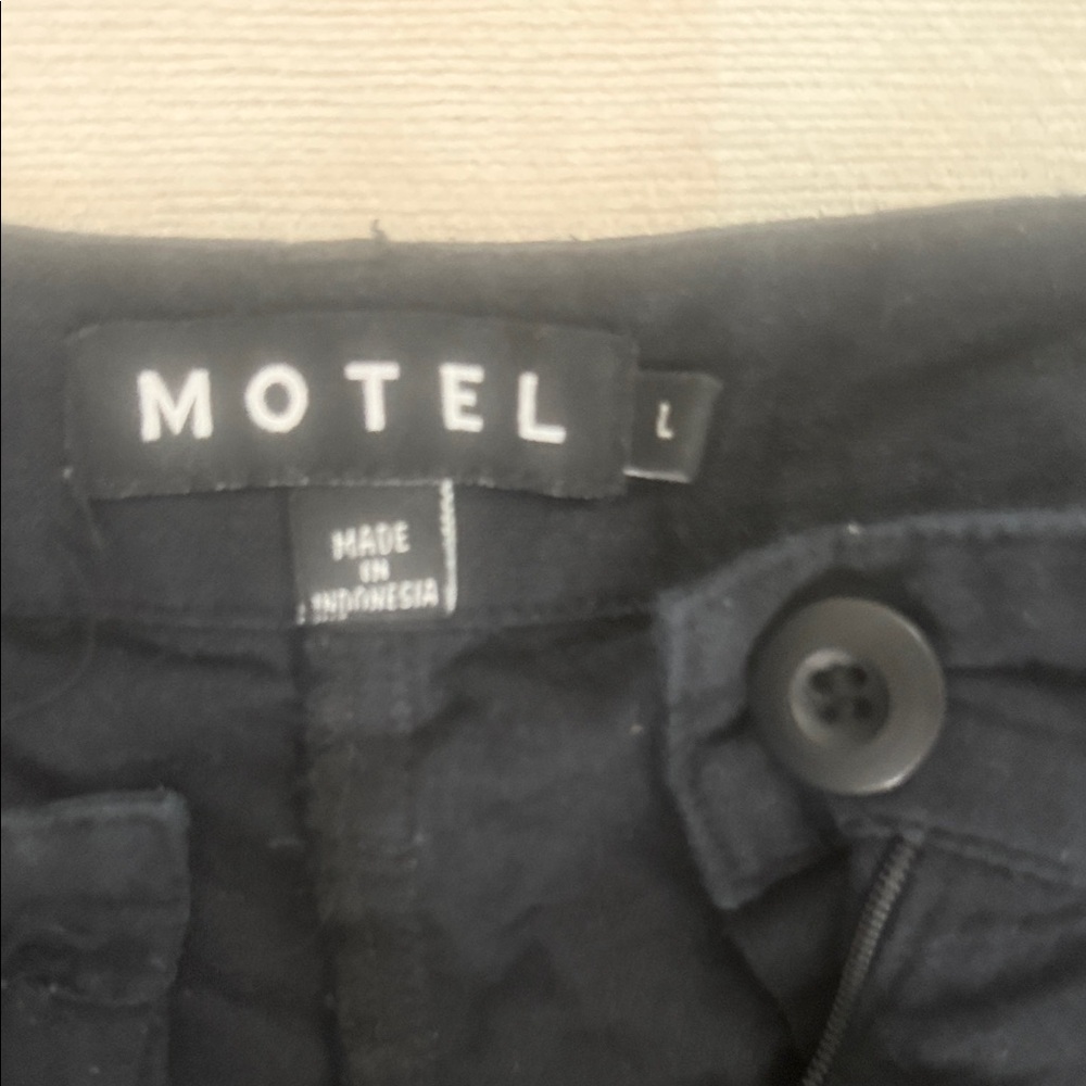 Motel Rocks Black Pants - Picture 2 of 2